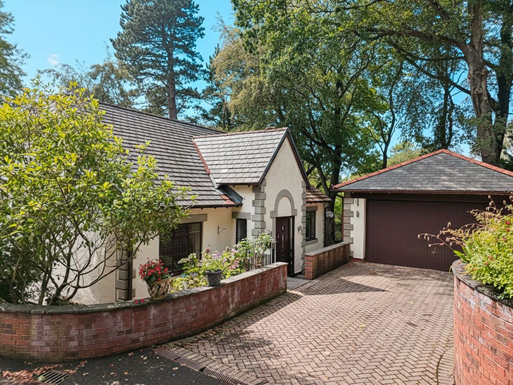 Property photo 1 of 27