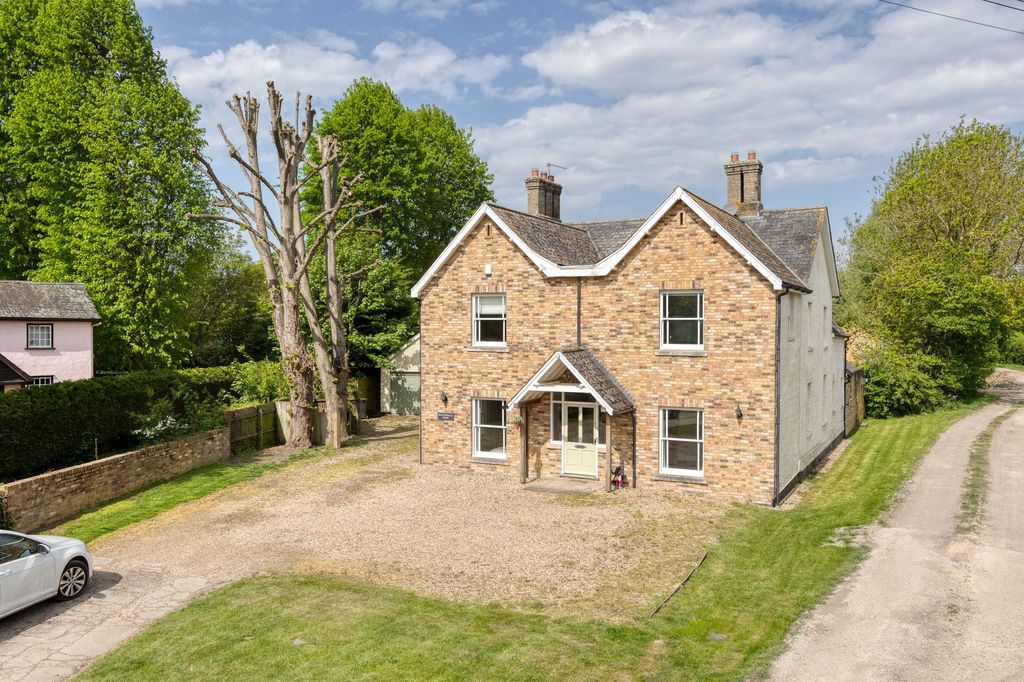 Property photo 1 of 36
