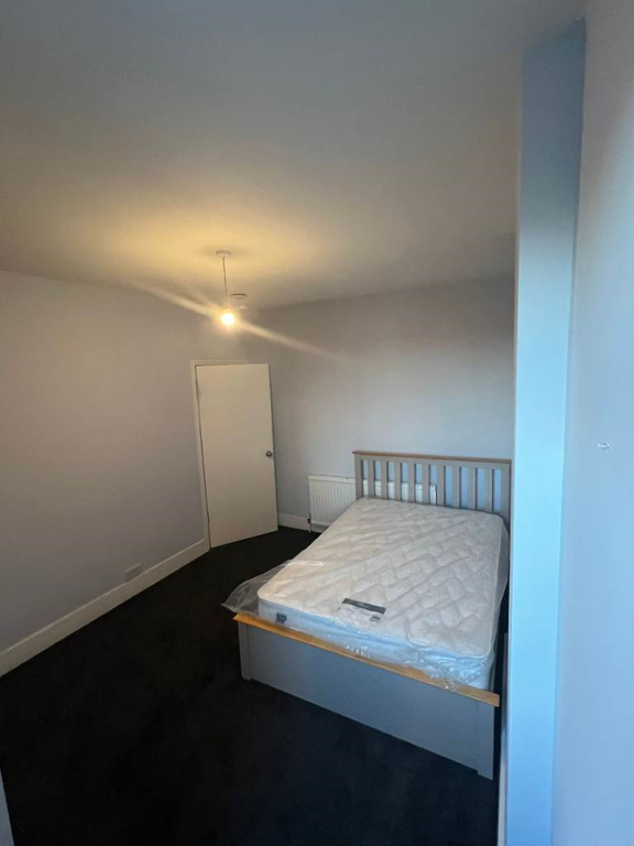 Property photo 2 of 3
