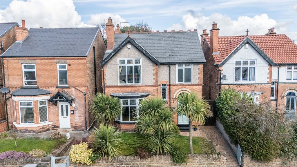 Property photo 1 of 39