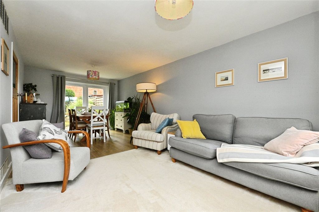 Property photo 3 of 29 Photo