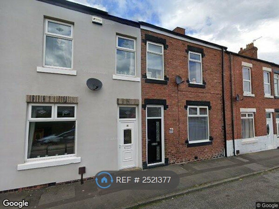 Property photo 3 of 12