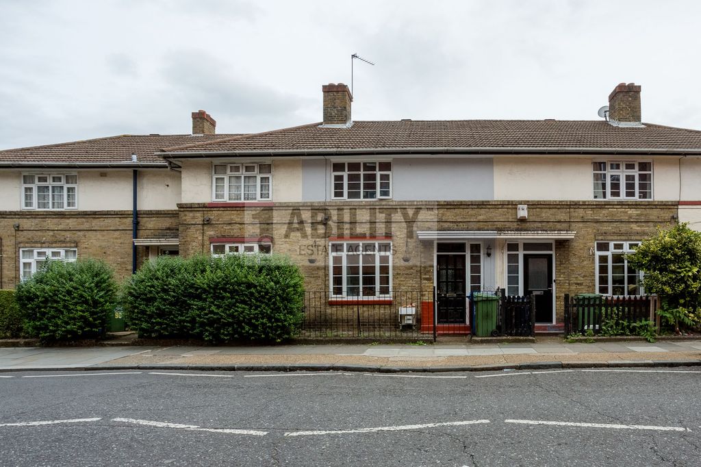 Property photo 1 of 20