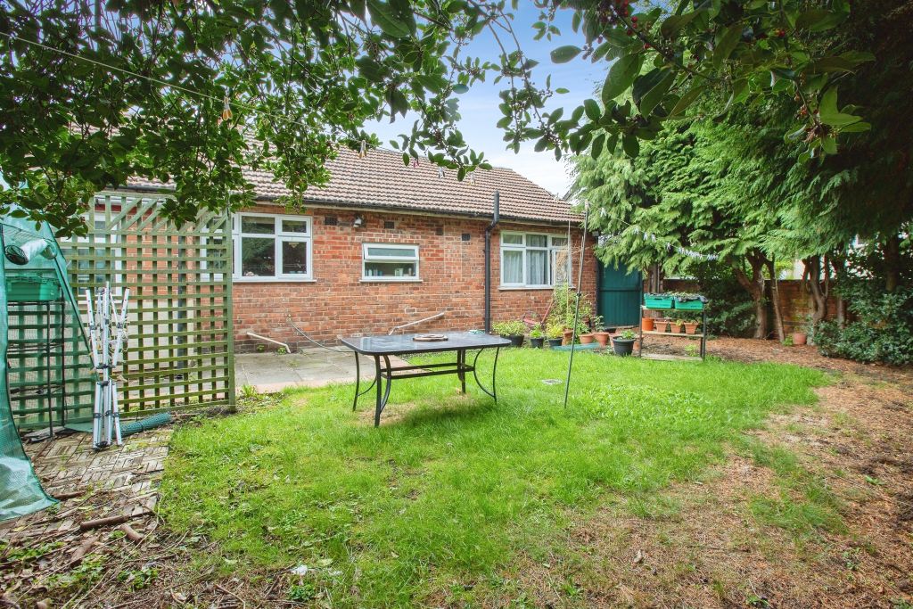 Property photo 2 of 19