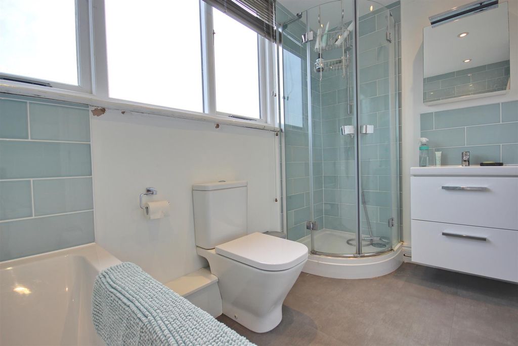 Property photo 3 of 14 Chapel House (1).Jpg