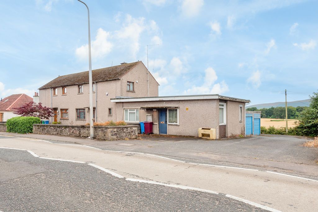 Property photo 1 of 35