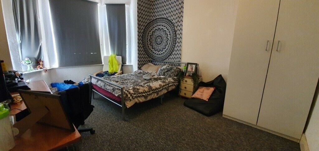 Property photo 3 of 12