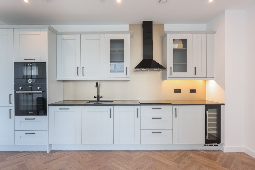 Property photo 3 of 17 Open Plan