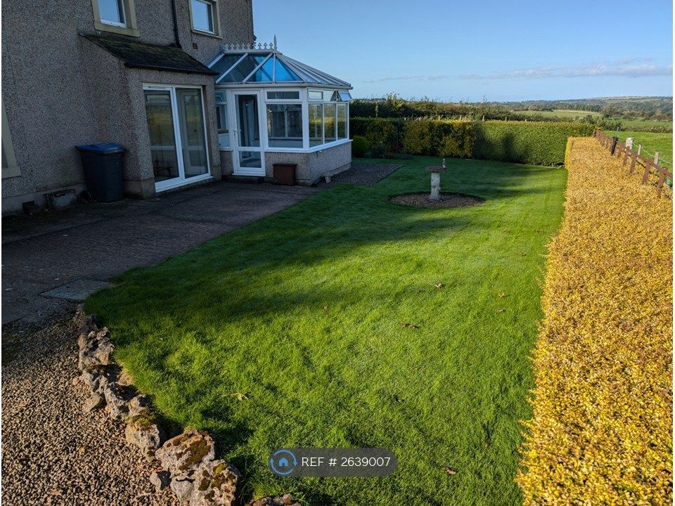 Property photo 2 of 31