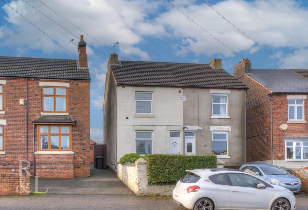 Property photo 1 of 13 Burton Road (2).Jpg