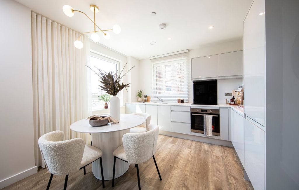 Property photo 1 of 10 Fairview New Homes - Zoopla -