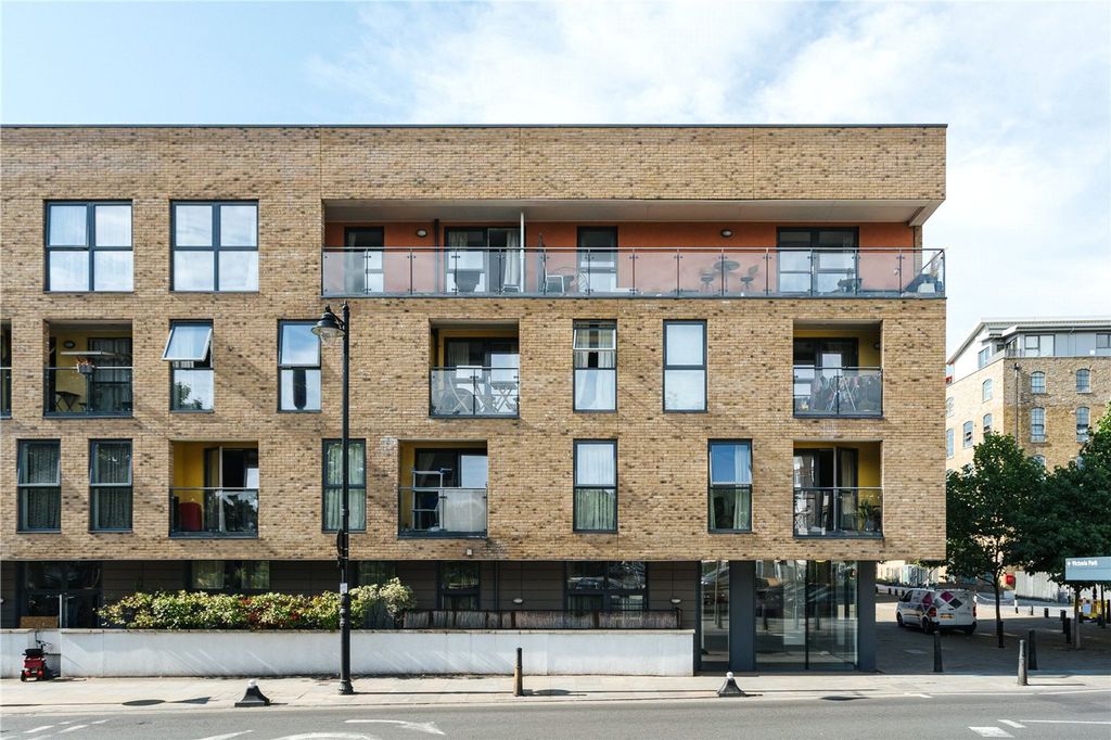 Property photo 1 of 13 Cyan Apartments, E3