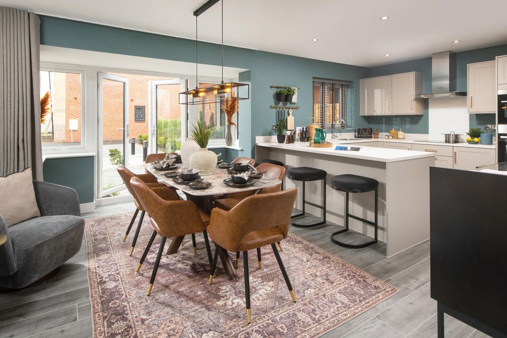 Property photo 1 of 16 Showhome Images