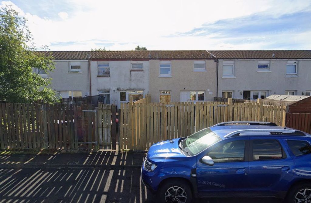 Property photo 3 of 6