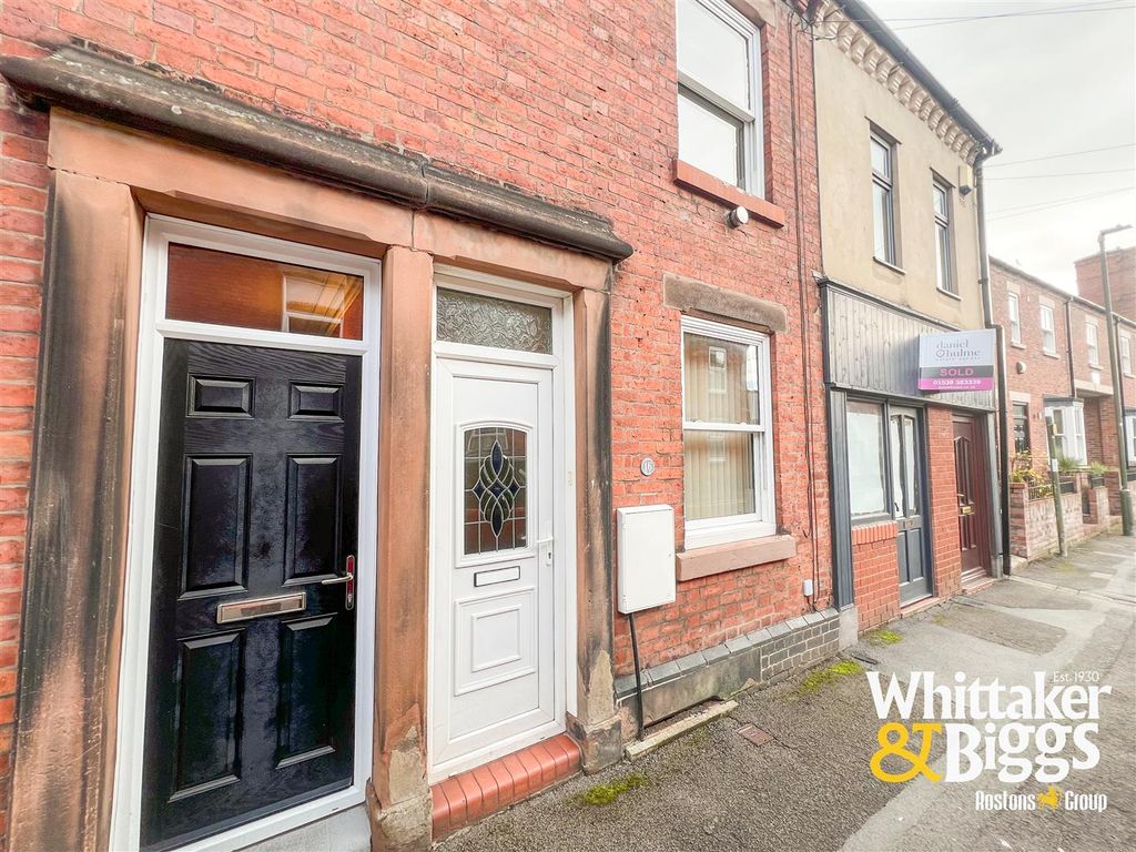 Property photo 1 of 19 Frontage