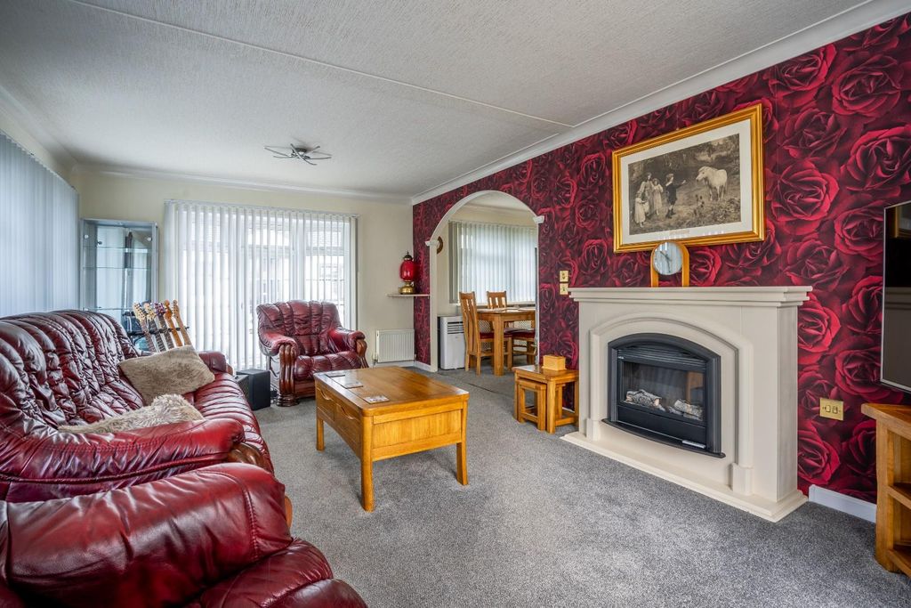 Property photo 3 of 18 Tc-9.Jpg