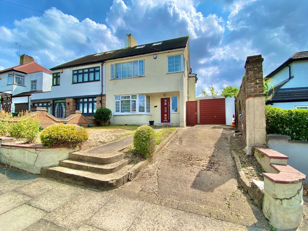 Property photo 1 of 23