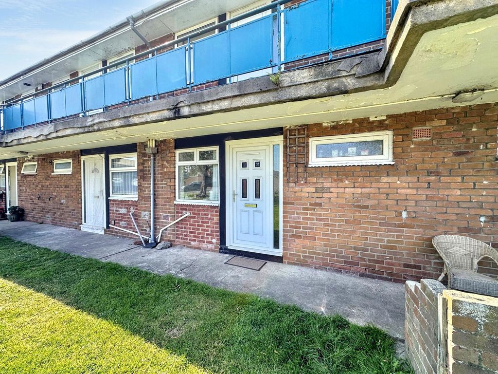 Property photo 2 of 3