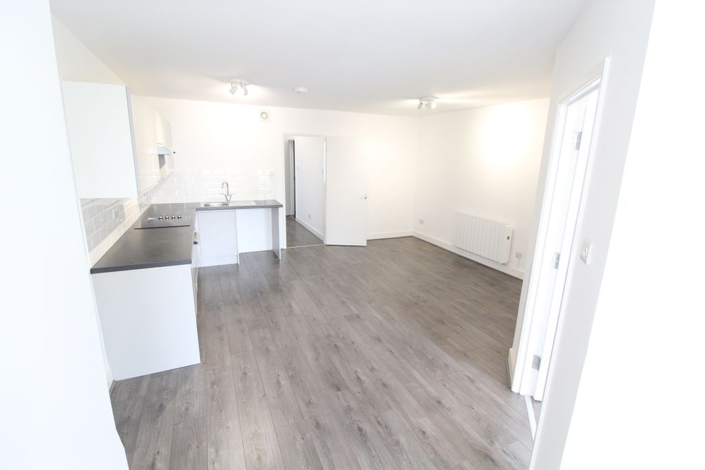 Property photo 3 of 7 Img_6953