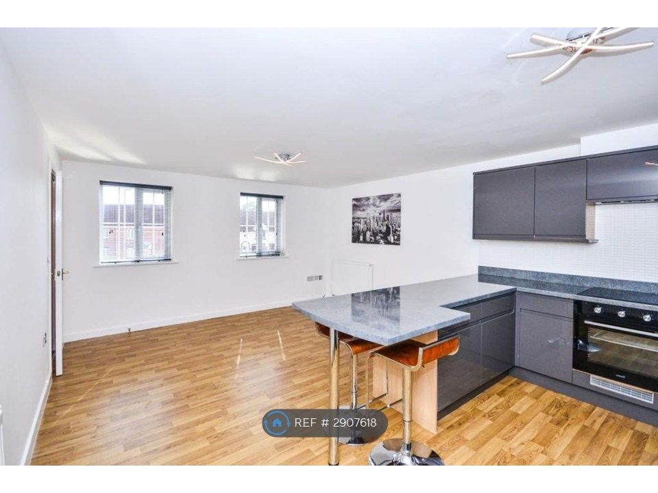 Property photo 3 of 16 Ff - Kitchen/Lounge 2