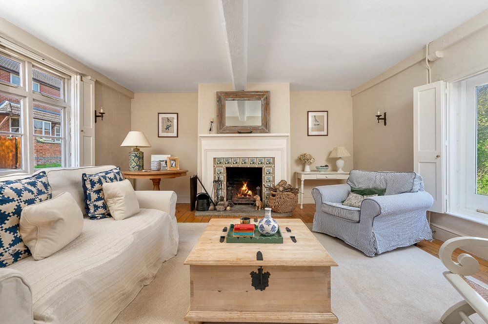 Property photo 3 of 21 Drawing Room