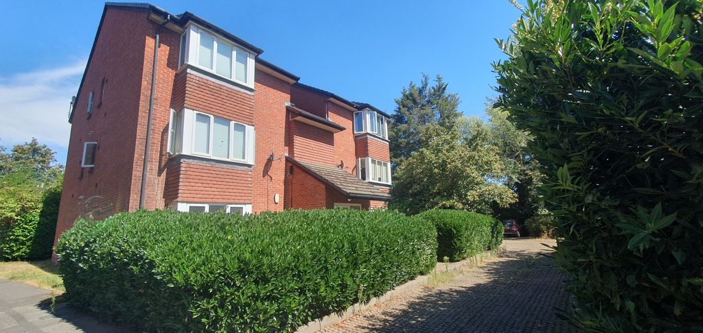 Property photo 1 of 6