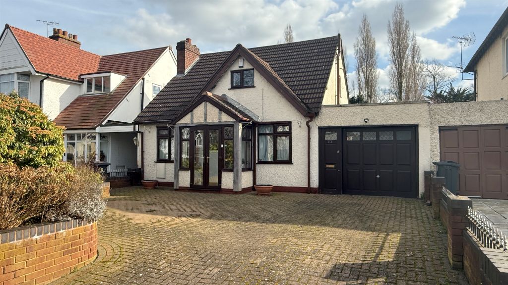 Property photo 1 of 16