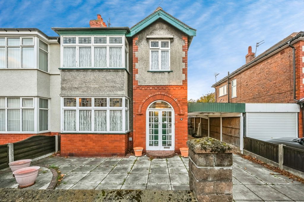 Property photo 1 of 17 Photo