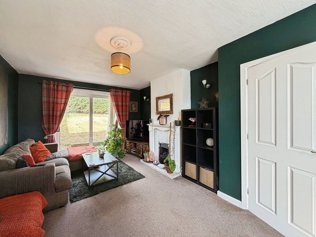 Property photo 2 of 26