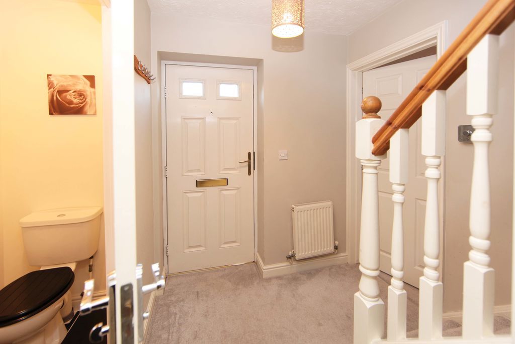 Property photo 3 of 18 Photo 5