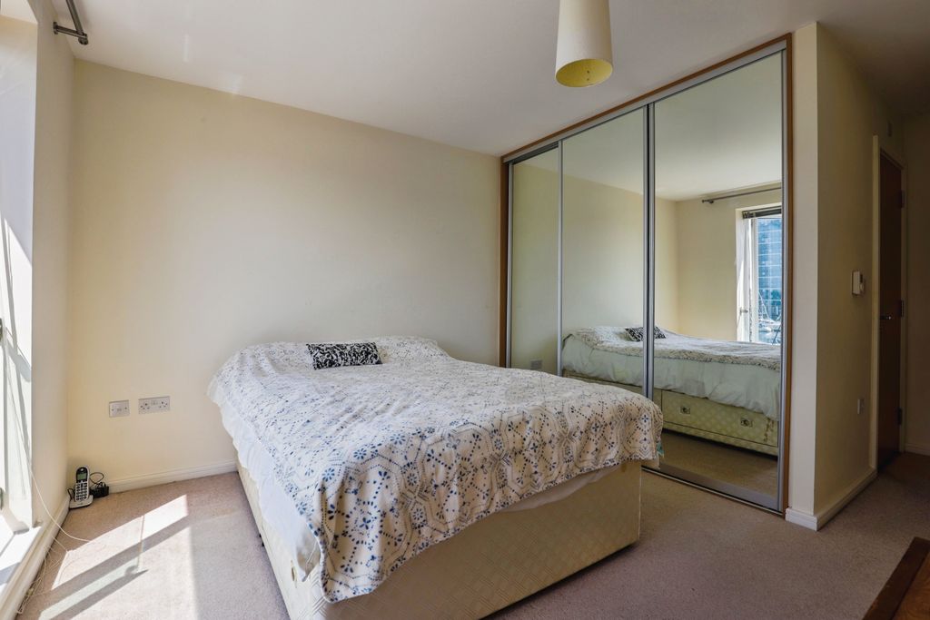 Additional image 26 of 4 bed terraced house for saleRedshank Road, St Mary Island, Chatham ME4