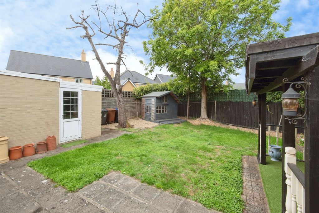 Property photo 3 of 23
