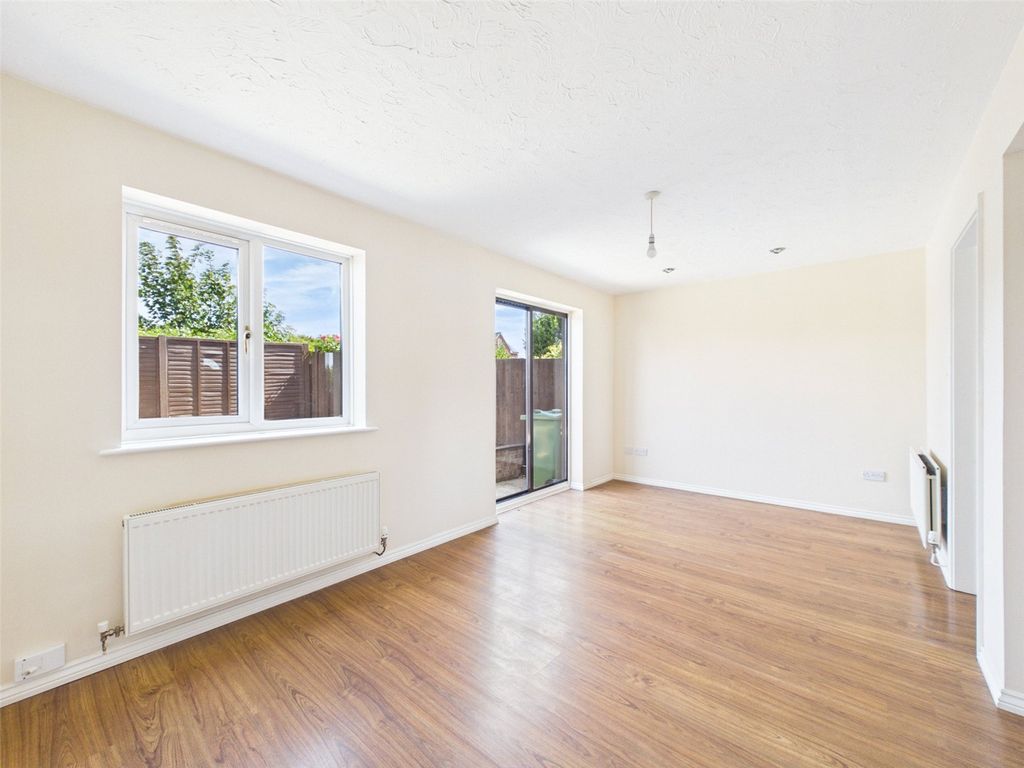 Property photo 2 of 10 Picture No. 05