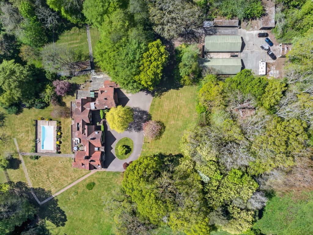 Property photo 2 of 35 4902314