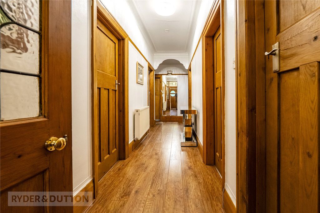 Property photo 2 of 35 Hallway