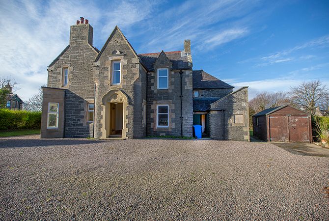 Property photo 1 of 35