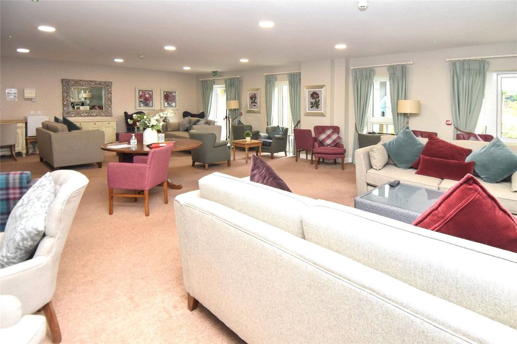 Property photo 2 of 3 Picture No. 02