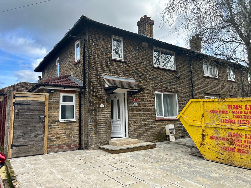 Property photo 1 of 11