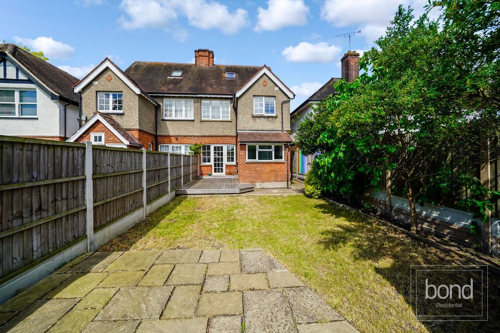 Property photo 3 of 22