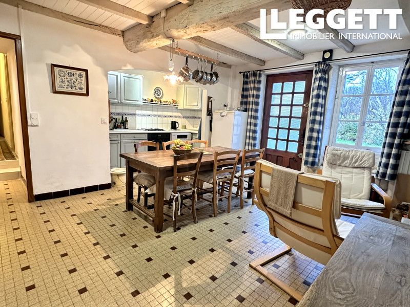 Property photo 2 of 10