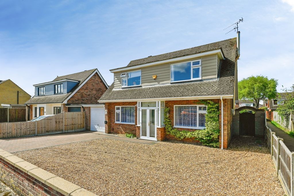 Property photo 1 of 19