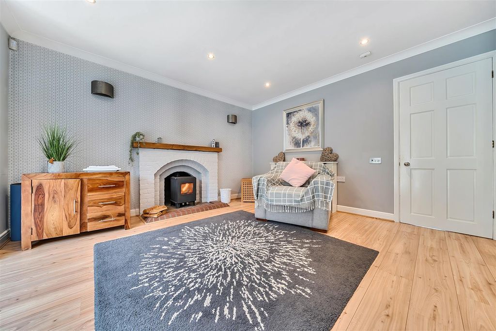 Property photo 2 of 21 Reception Room