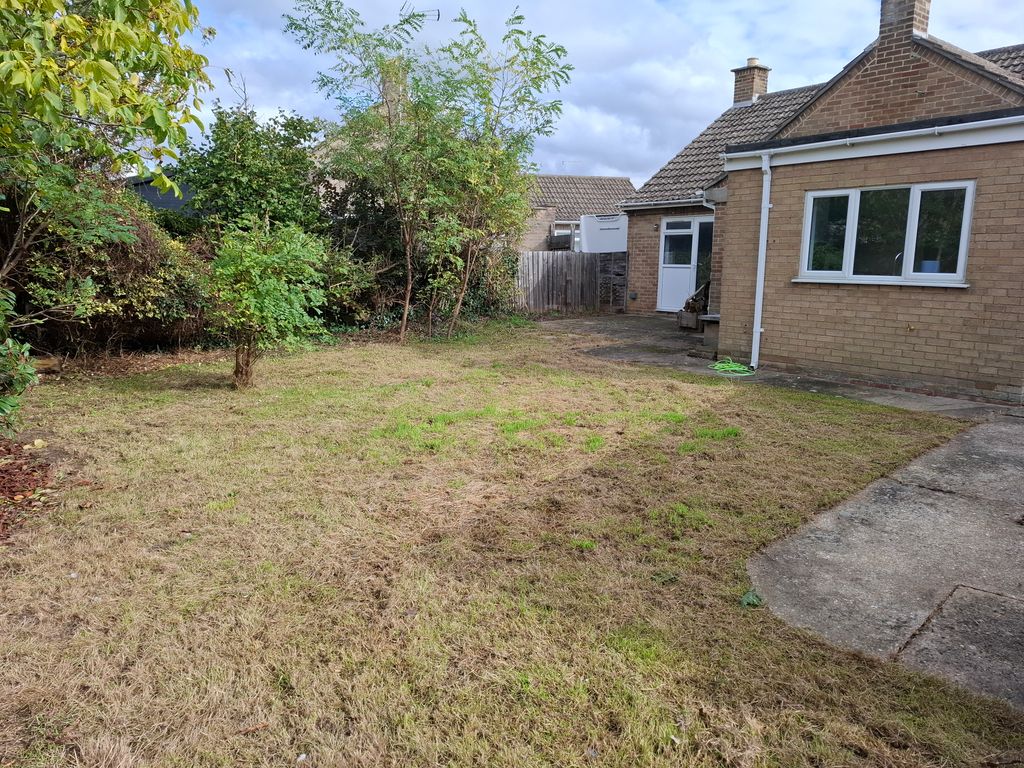 Property photo 3 of 10 Garden