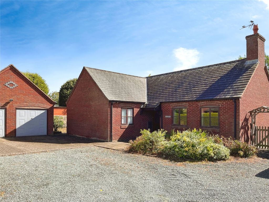 Property photo 1 of 11 Front