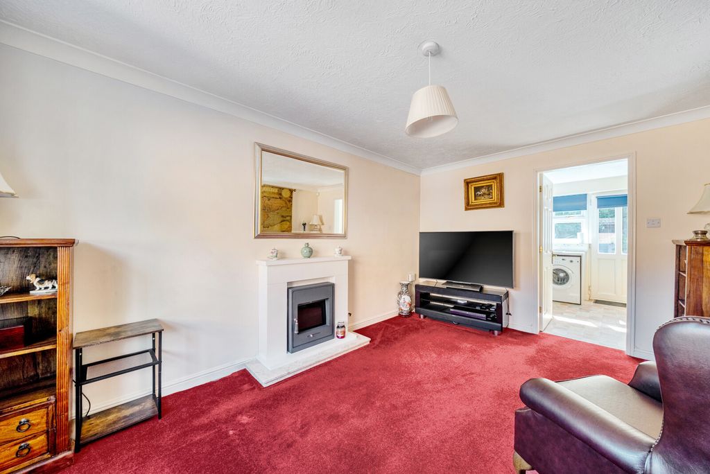 Property photo 2 of 15 1-6A707B1Ab466d-3...