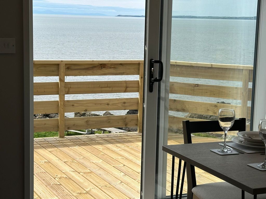 Property photo 1 of 25