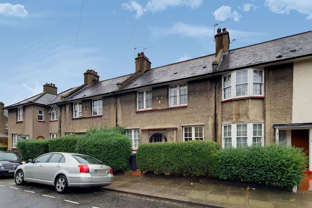Property photo 1 of 15