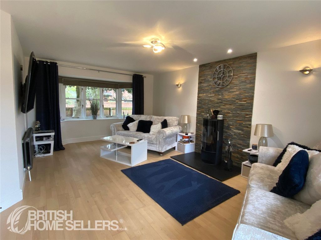 Property photo 3 of 26 Picture No. 22