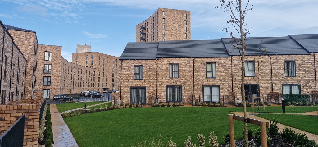 Property photo 2 of 9