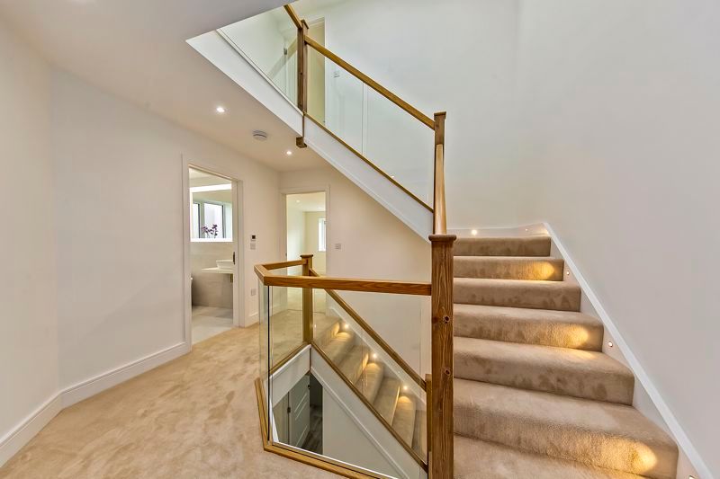 Additional image 24 of 4 bed semi-detached house for saleHurst Road, East Molesey KT8